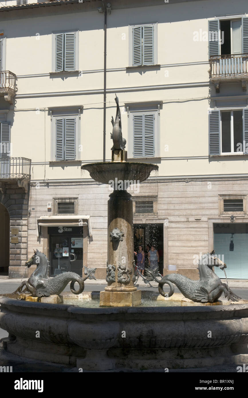 Brunnen, Ascoli Piceno, Italien Stockfoto