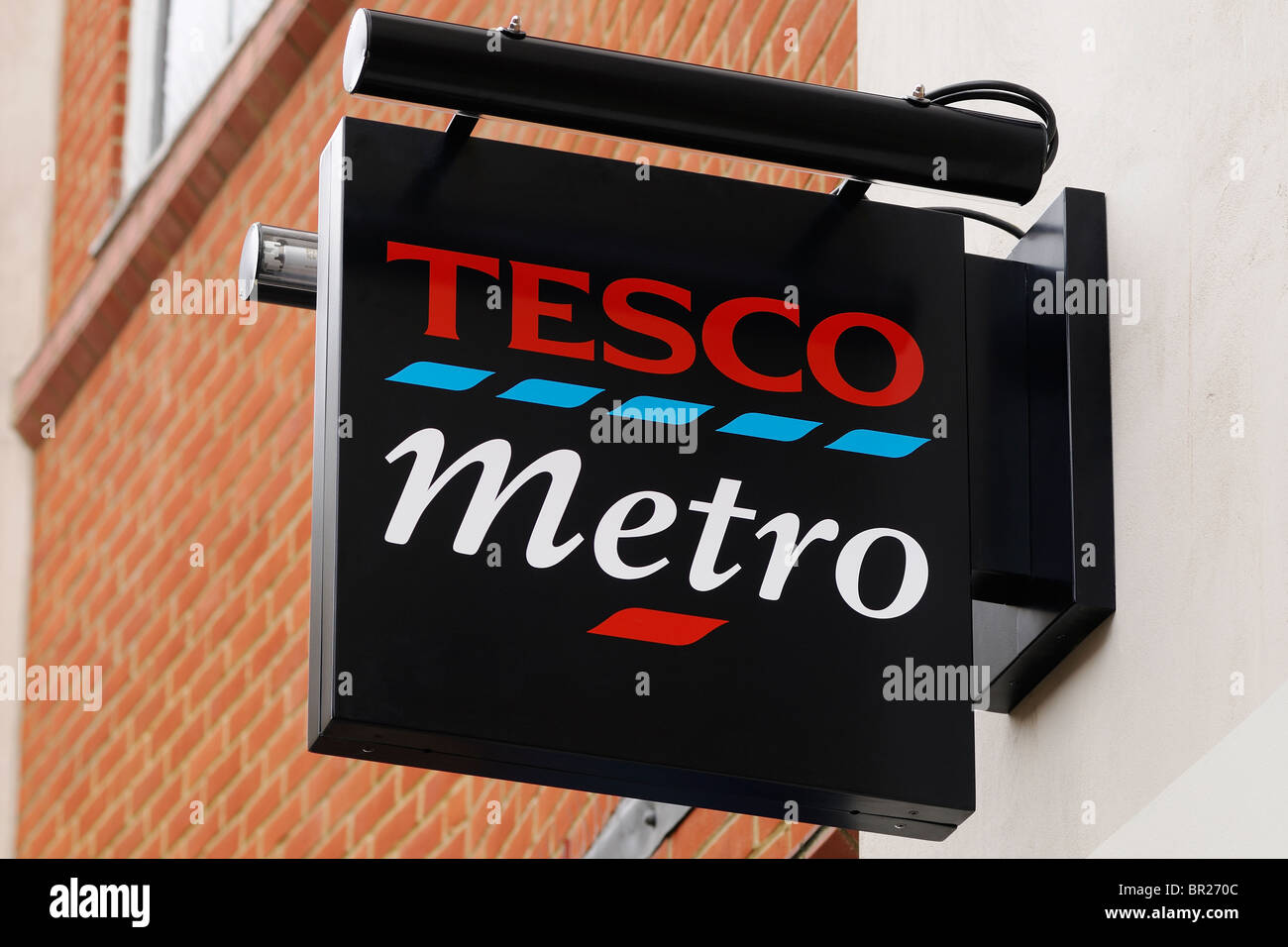 Tesco Metro Zeichen, UK. Stockfoto