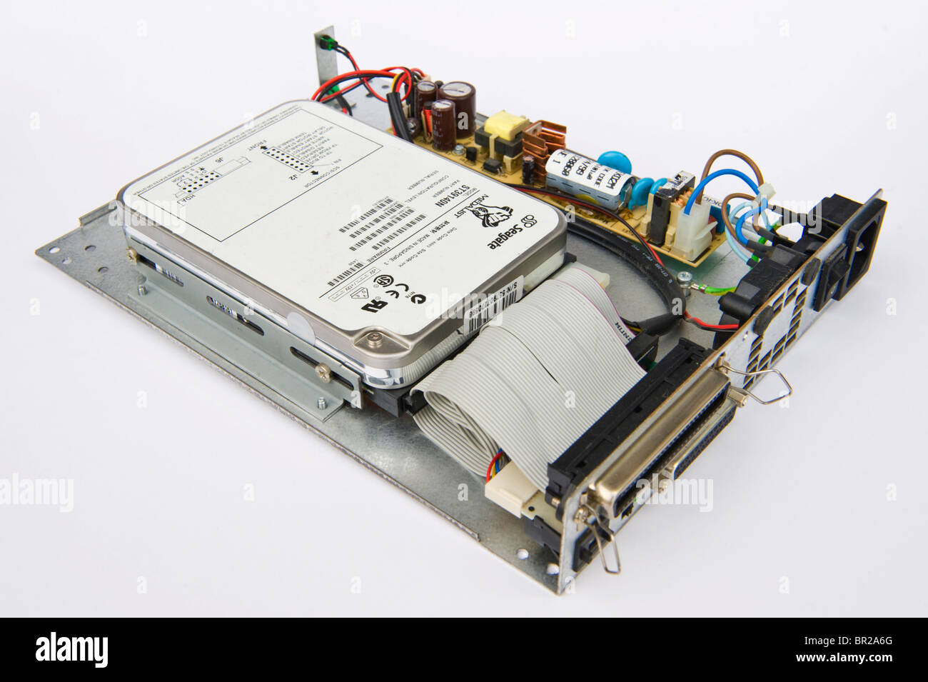 Im Inneren der LACIE D2 9GB externe Festplatte Seagate Komponente mit SCSI-Anschluss  ca. 1999 Stockfotografie - Alamy