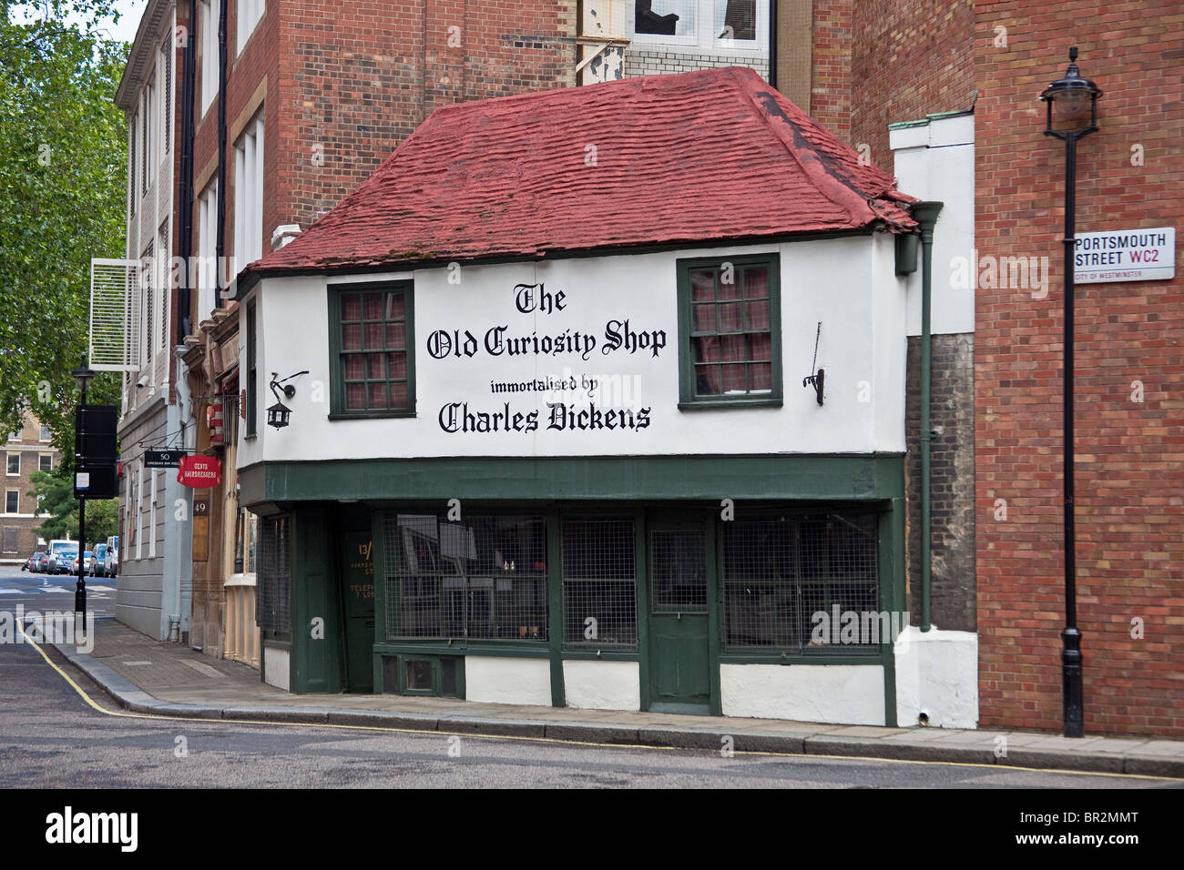 London, Portsmouth Street Old Curiosity Shop Juli 2010 Stockfoto