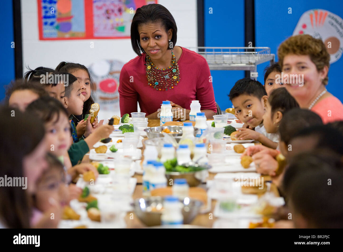 First Lady Michelle Obama besucht Estates Elementary School in New Hampshire. Stockfoto