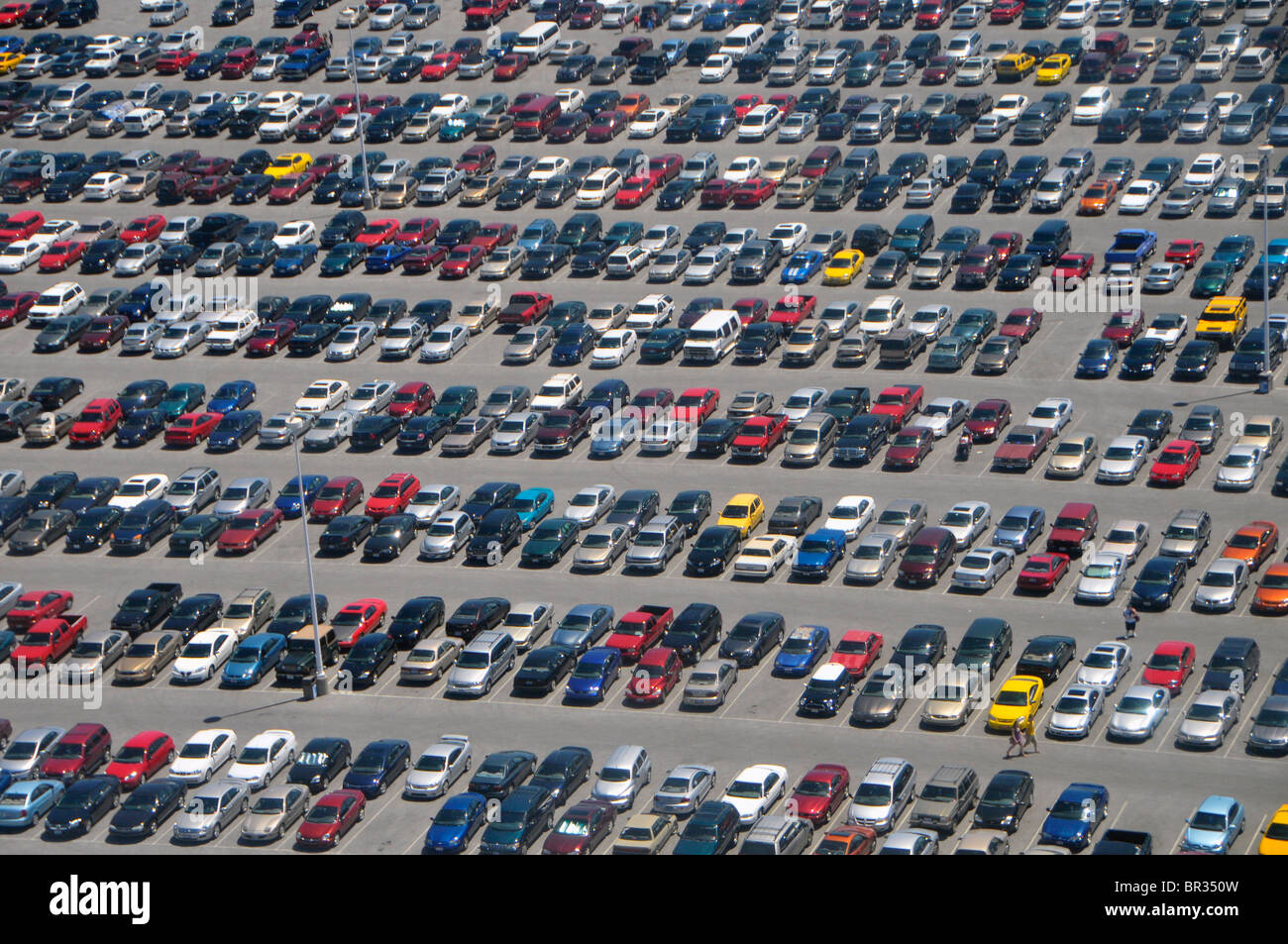 überfüllten Parkplatz Parkplatz mit Automobilen Stockfotografie Alamy