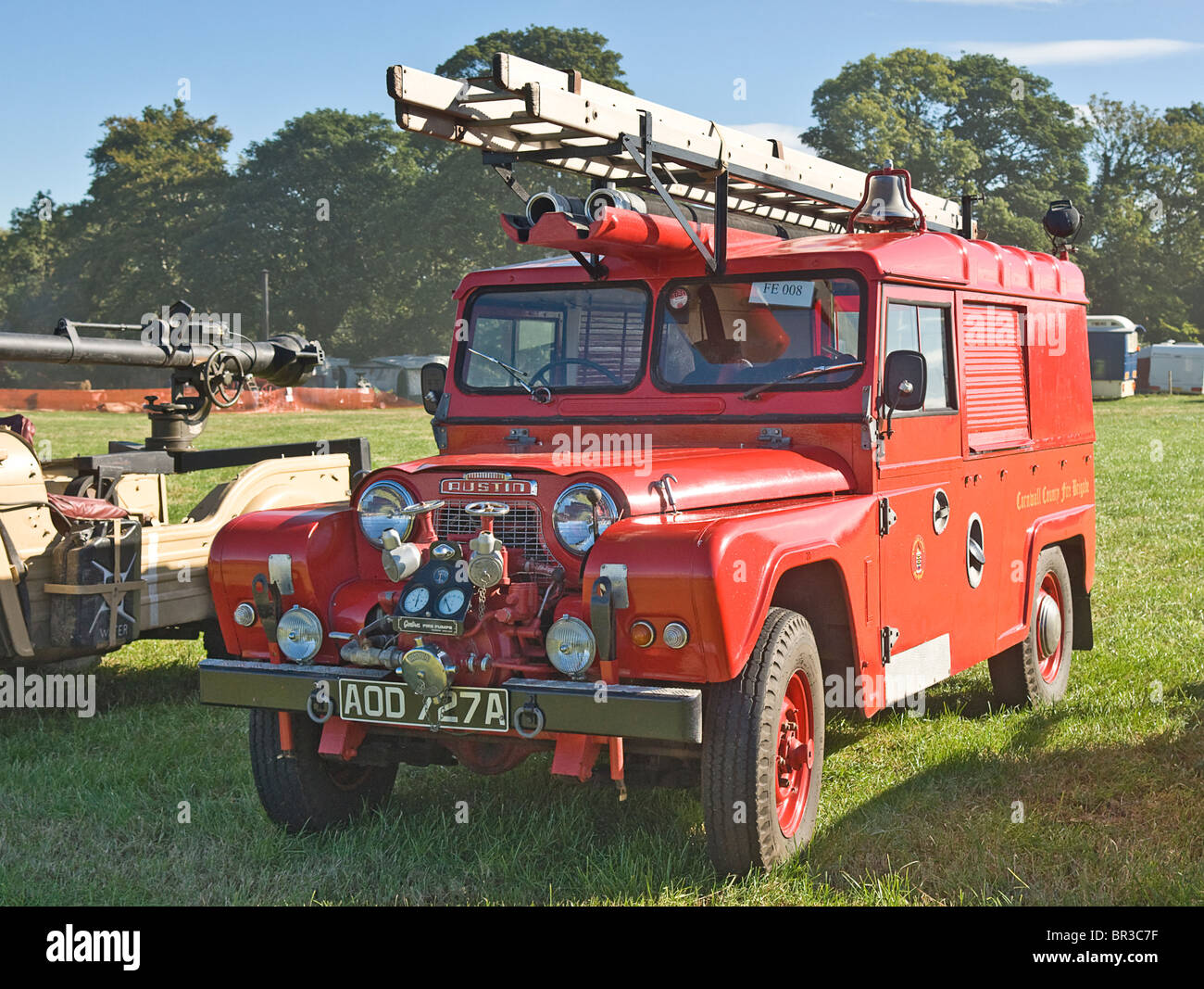 1964 Austin Gipsy Feuer Gerät fotografiert bei einer Kundgebung in North Yorkshire. Stockfoto