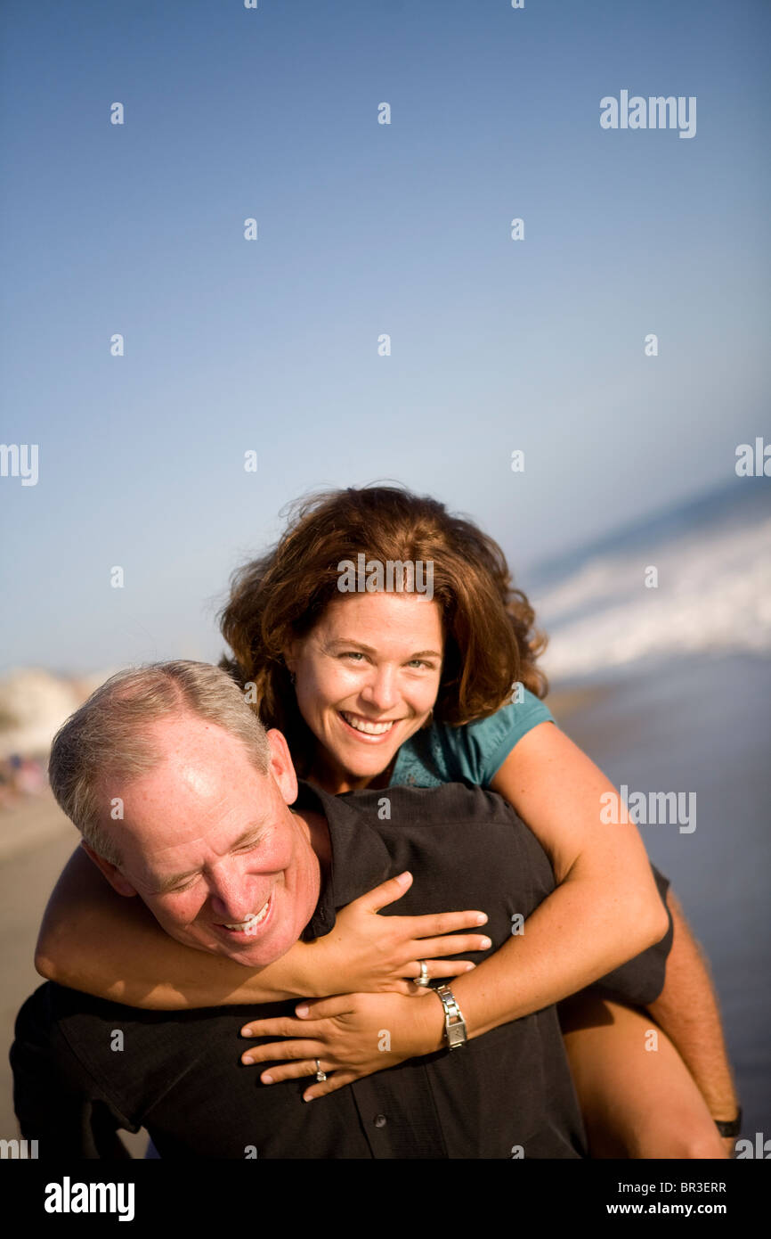 glückliches Paar genießt das Leben zusammen Stockfoto