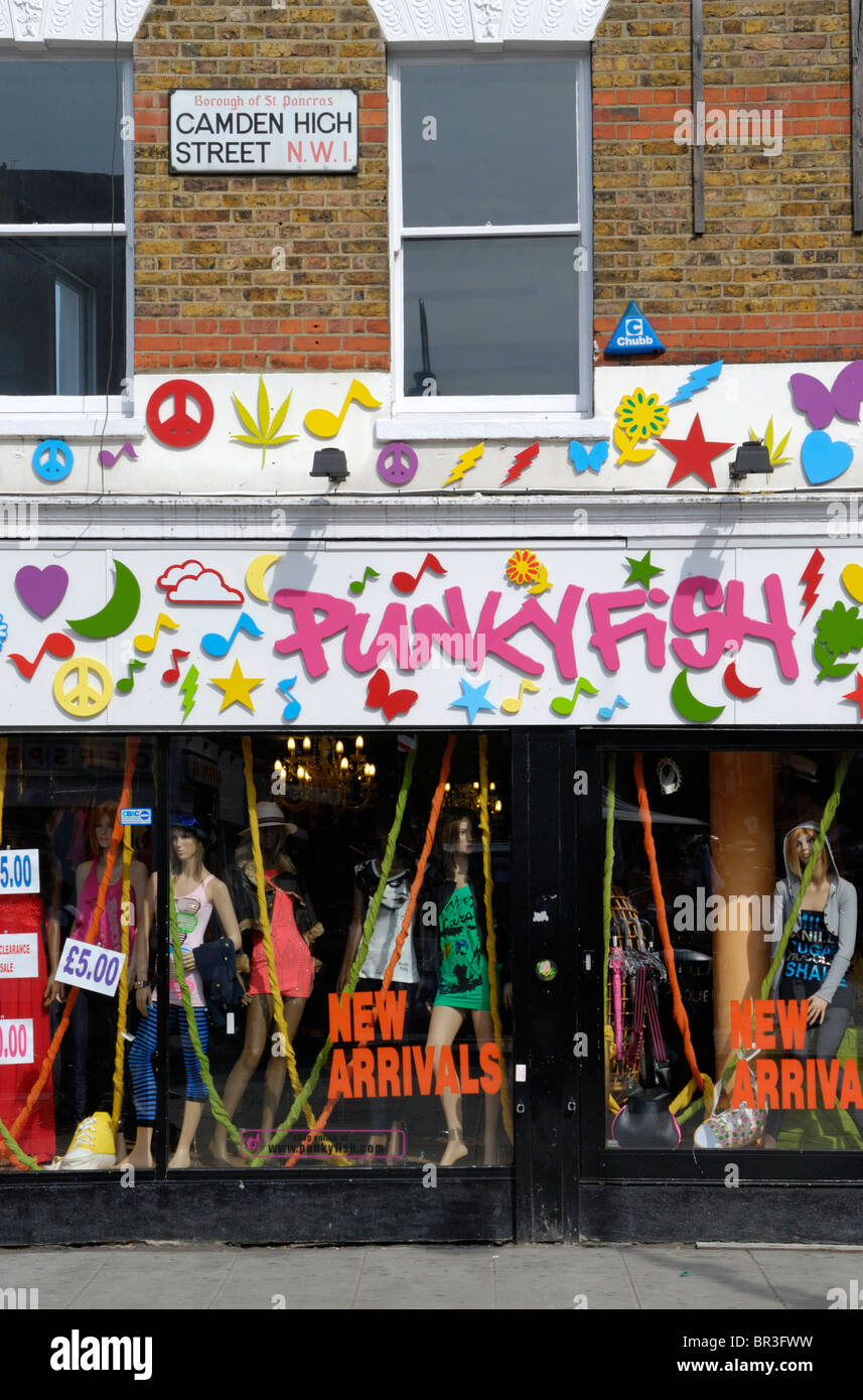 Punkyfish Modegeschäft in Camden Town, London, England Stockfoto