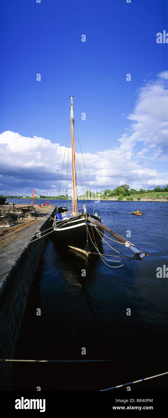 Kinvara, Co. Galway, Irland, Hafen und Stadt Stockfoto