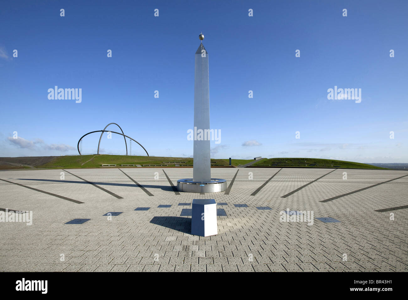 Obelisk auf der Halde Halde, Recklinghausen, Deutschland Stockfoto