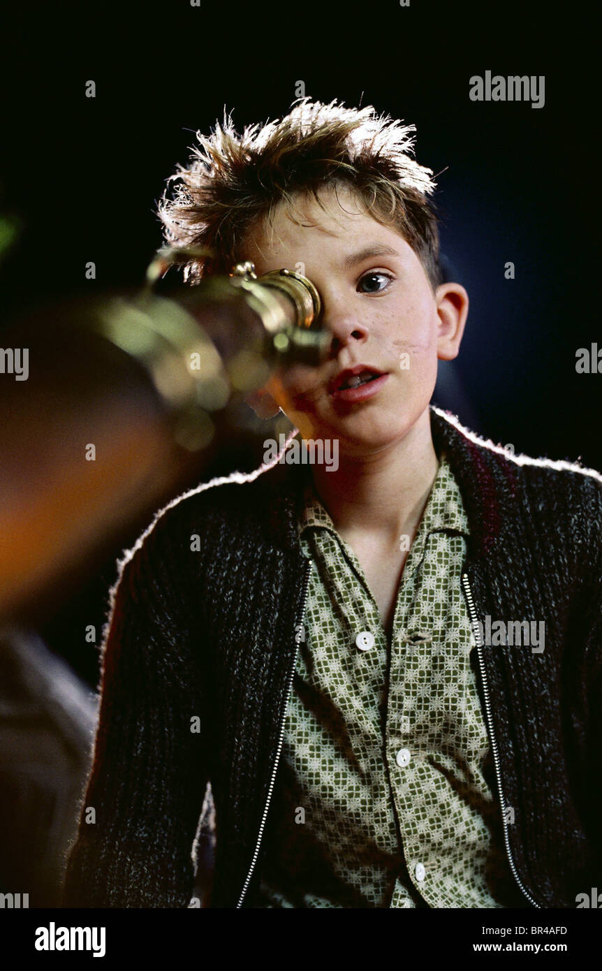 Freddie Highmore Arthur Und Die Minimoys Arthur Und Die Minimoys 2006 Stockfotografie Alamy