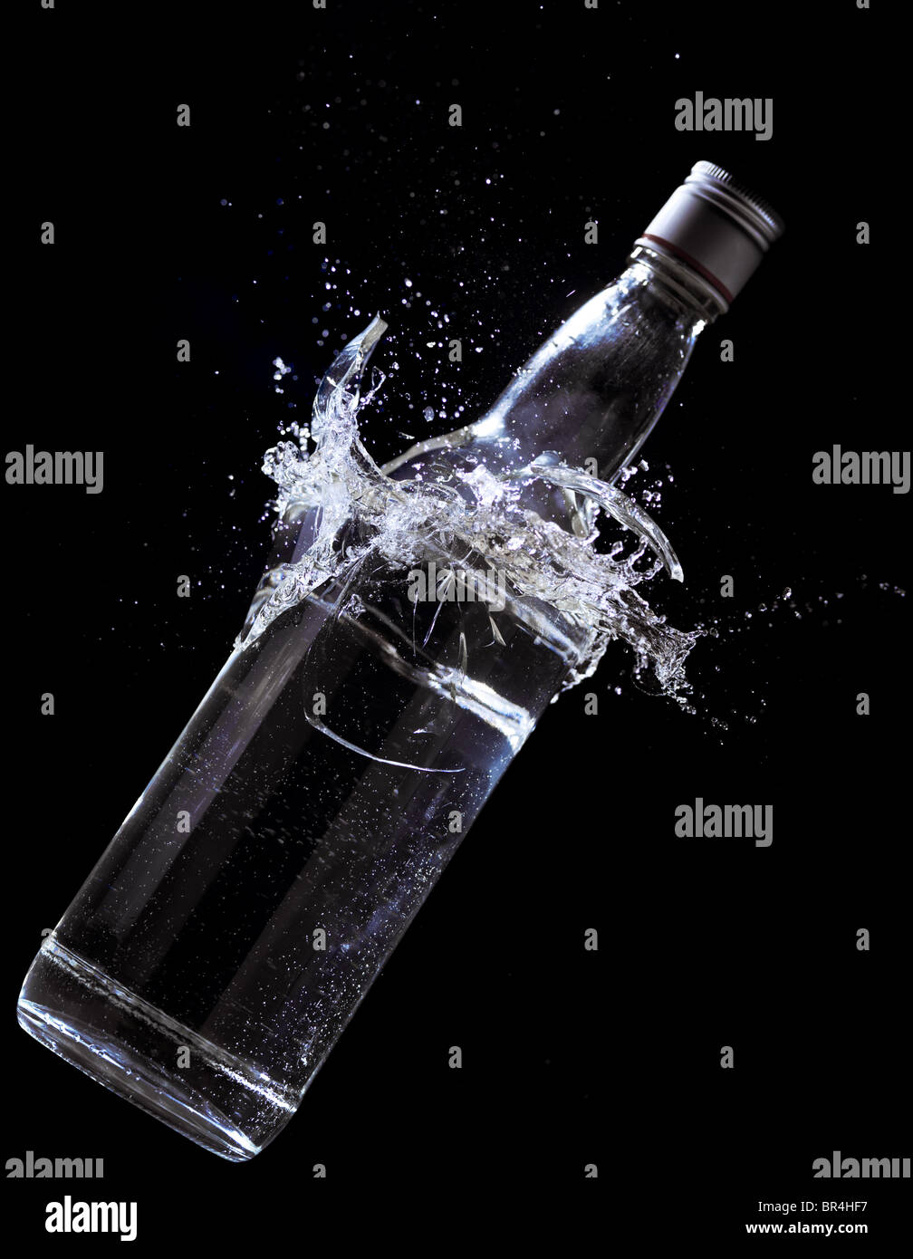 Alkohol Flasche brechen Stockfoto