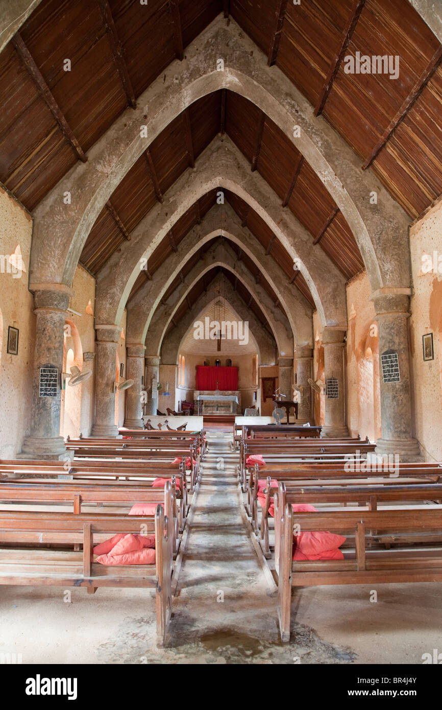 Mbweni, Sansibar, Tansania. St. Johannes der Evangelist anglikanische Kirche, gegründet 1882, geweiht 1904. Stockfoto