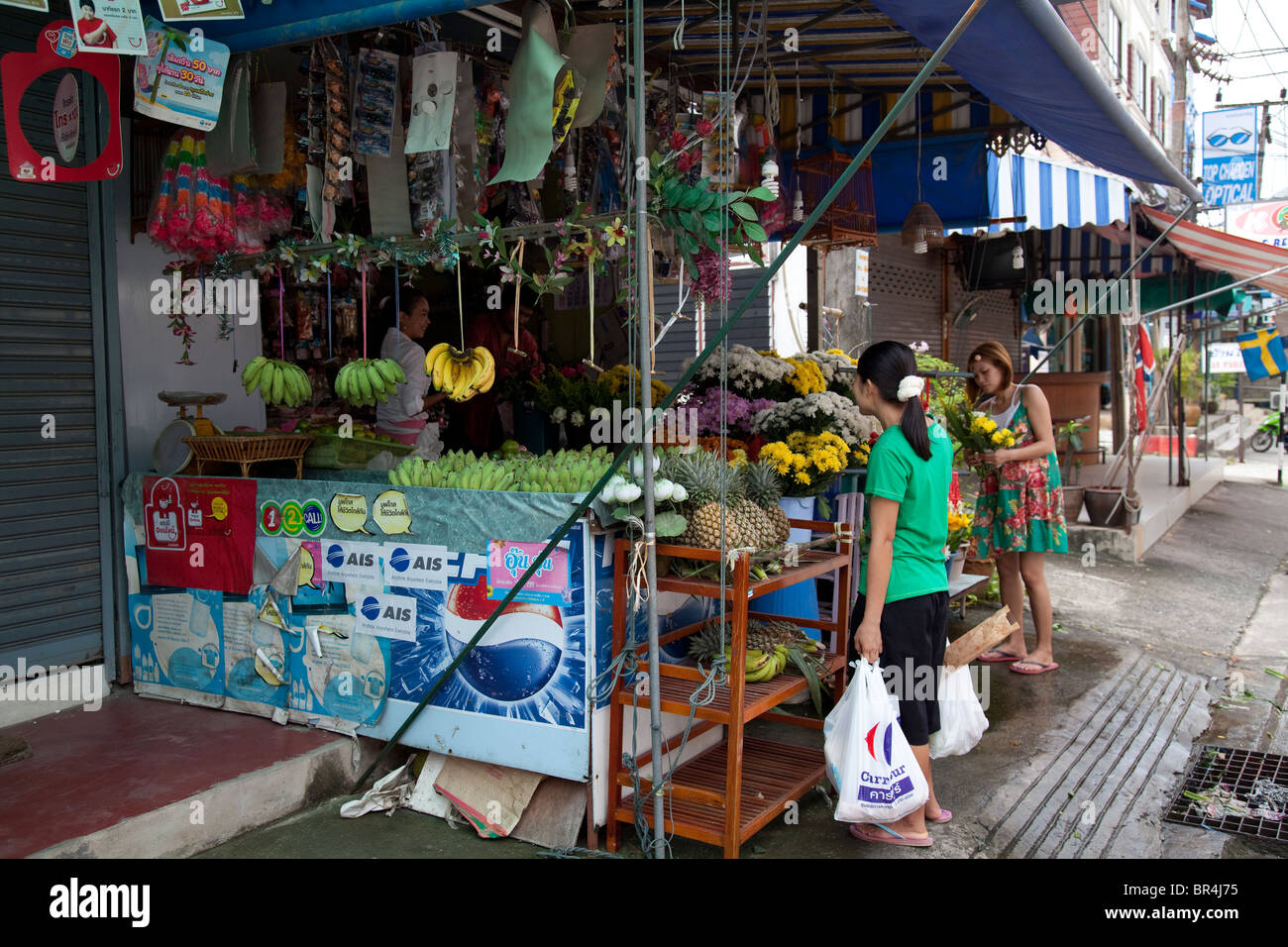 Eine Straße Seite laden, Phuket, Thailand Stockfoto