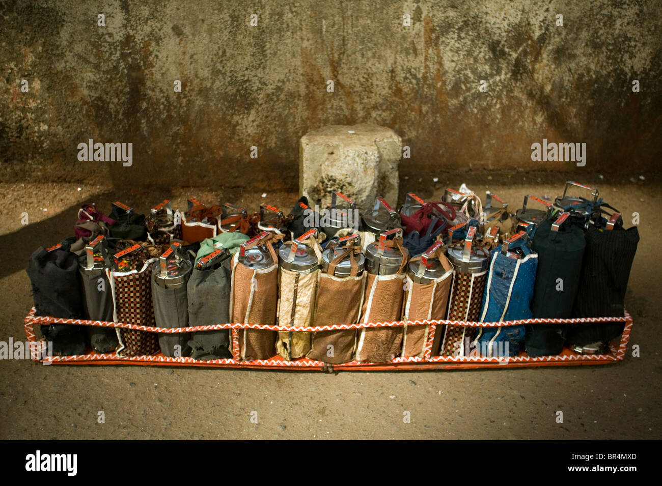 Lunchbüchsen in Mumbai Stockfoto