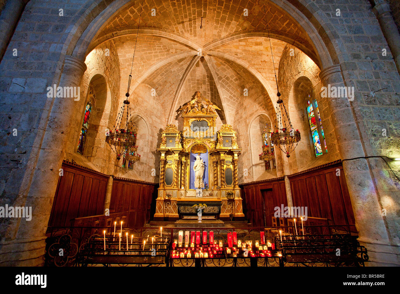Europa, Frankreich, Alpes-de-Haute-Provence (04), Notre-Dame-de-Beauvoir Kapelle, Moustiers-Sainte-Marie Stockfoto