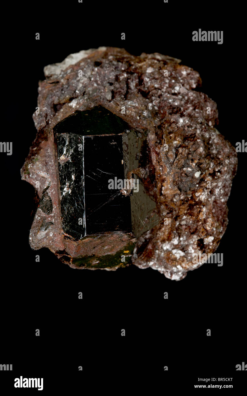 Rutil Kristall (TiO2) - Graves Mountain Georgia - USA - Titanoxid - ein Erz aus Titan und der gereinigten Titanoxid Stockfoto