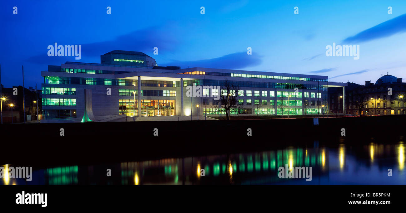 Dublin, Co. Dublin, Irland, auf den Kais Corporation Büros Stockfoto