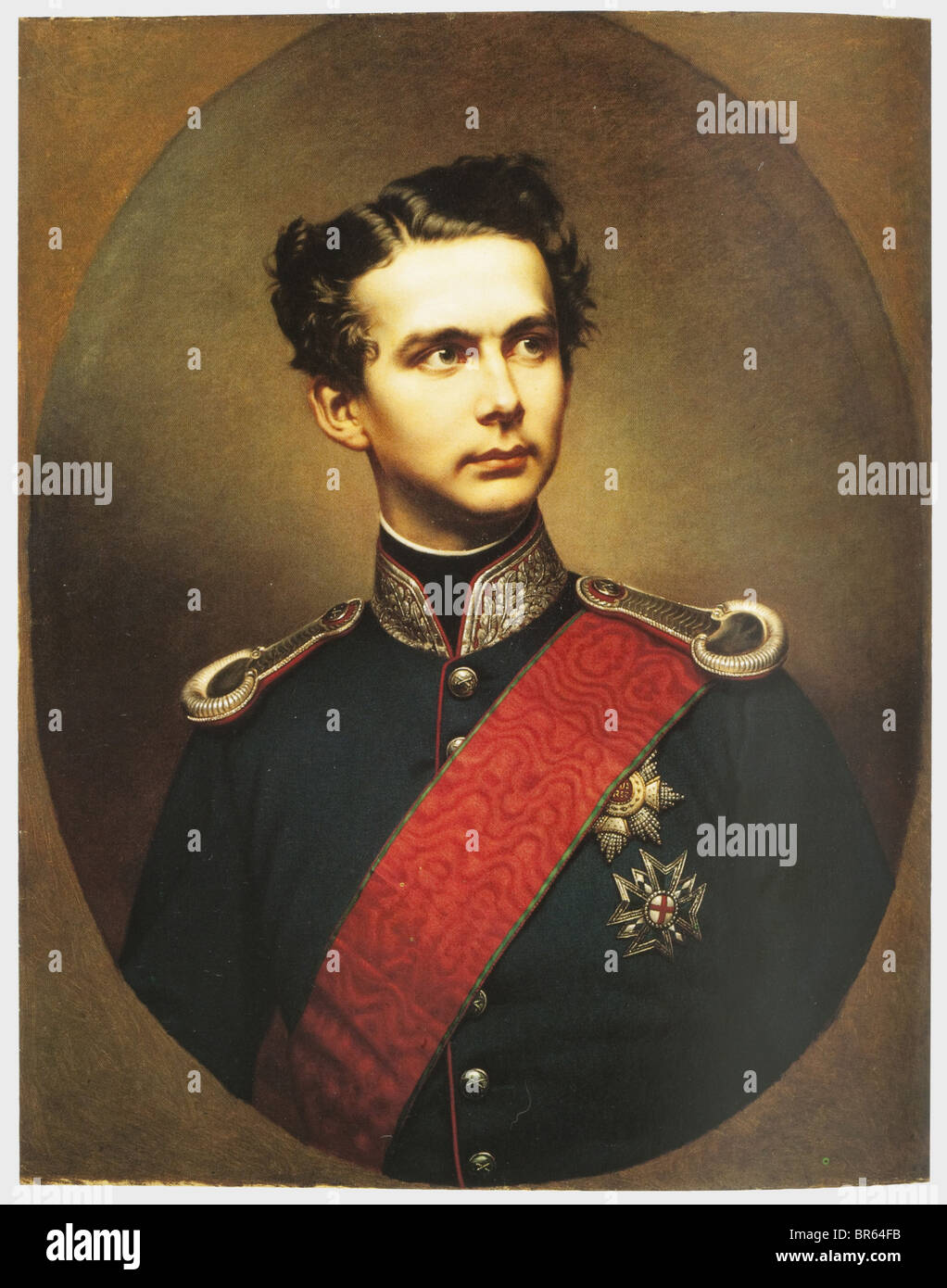 König Ludwig II. Von Bayern (225-6) - ein persönliches Siegel, aus Silber und vergoldeter Bronze. Der Griff in Form eines historischen, Ritters in voller Rüstung, die rechte Hand ruht auf seinem goldenen Schwert, im linken der Schild mit Fleurs-de-LIS. An einer neogothen Sohle. Die Siegelmatrix mit dem umgekehrten Monogramm "L" auf der Grundlage des Monogramms des französischen Sonnenkönigs Ludwig XVI., das von der bayerischen Königskrone überragt wurde. Höhe 10,8 cm. In einem mit samt und Seide gefütterten Etui mit Etikett und handschriftlicher Inventarnummer "306." auf dem Deckel ist der Boden mit Resten eines anderen Etiketts versehen. Vgl. Ein ähnliches Meer, Stockfoto