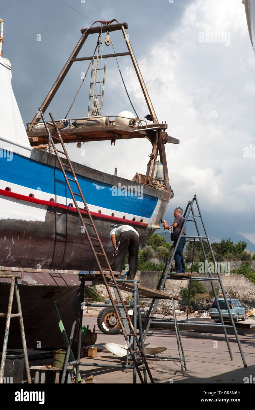 Angeln Boote Trawler in Werft Mittelmeer Formia Kampanien Italien Stockfoto