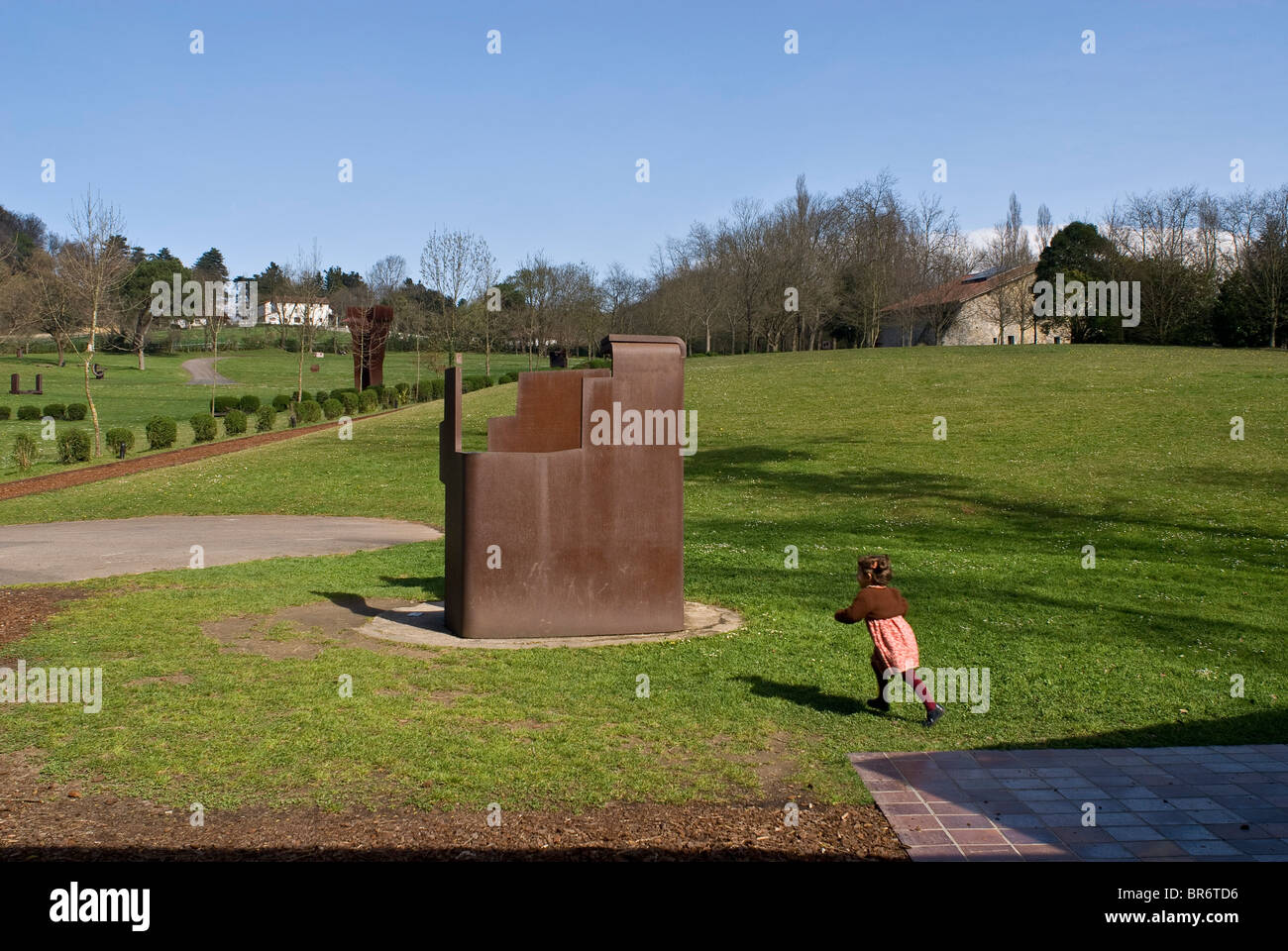Eduardo chillida leku skulpturenpark -Fotos und -Bildmaterial in hoher  Auflösung – Alamy