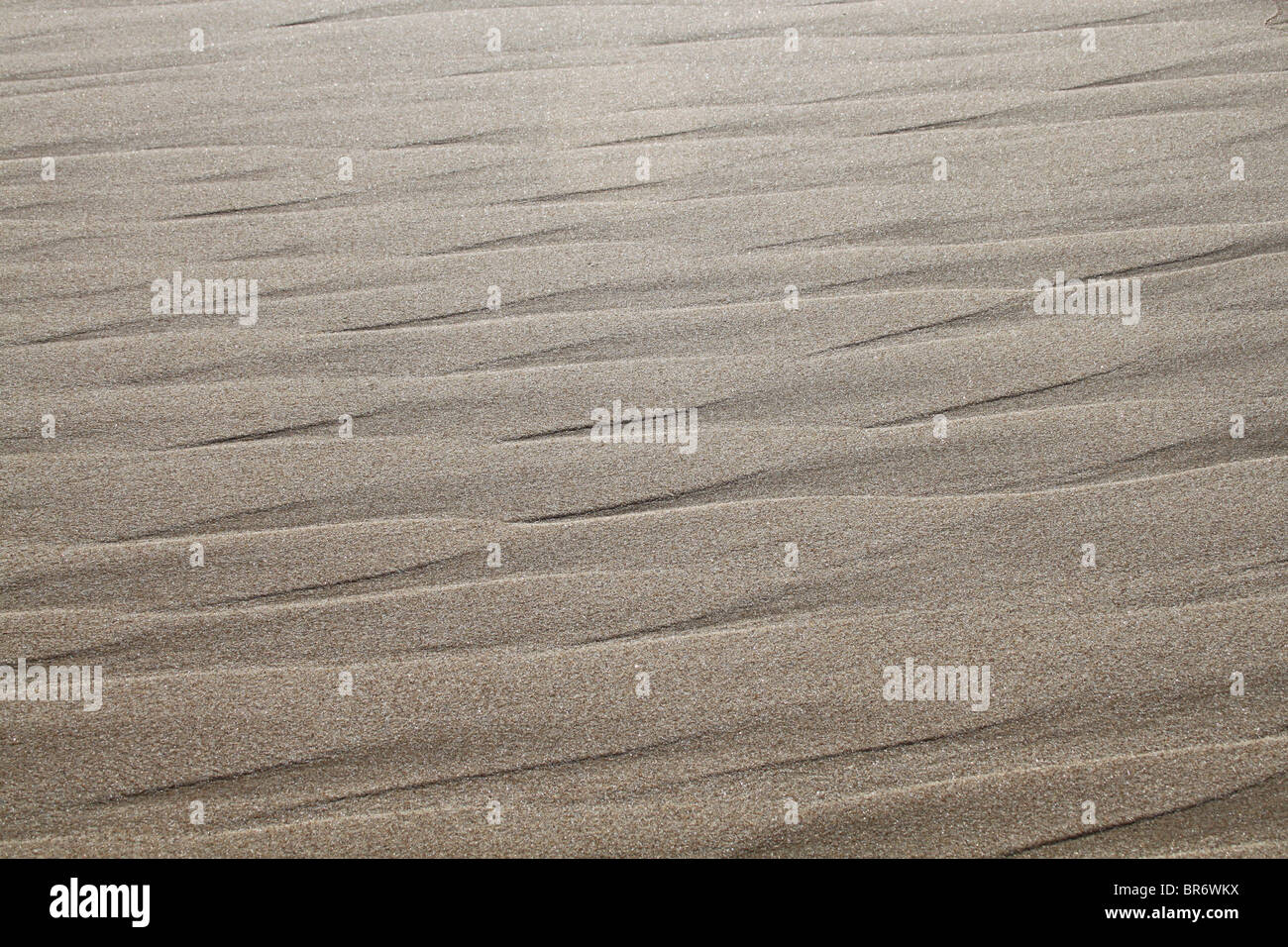 Muster im Sand gemacht durch wind Stockfoto