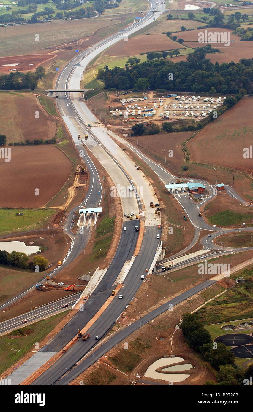 Autobahn M6 Toll Road im Bau in der Nähe von Sutton Coldfield und Überquerung der A38 Stockfoto