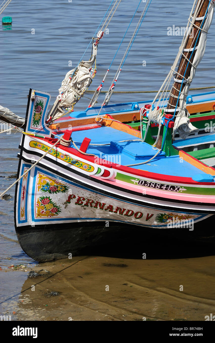 Fragata, typische Fracht- und Passagierschiff vom Fluss Tejo, Lissabon, Portugal Stockfoto