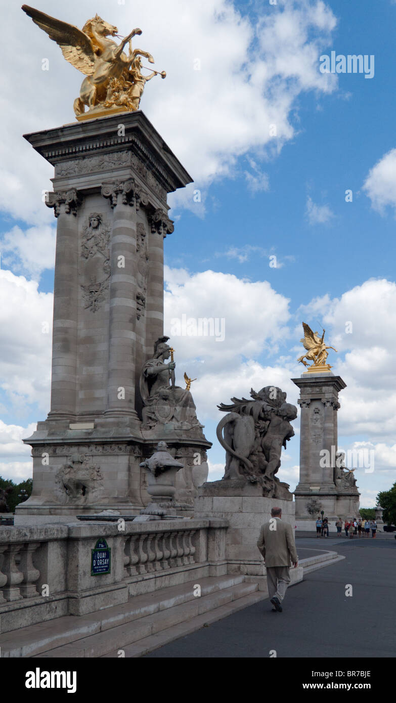 Nördlichen Ende der Brücke Alexander III, Paris, Frankreich Stockfoto