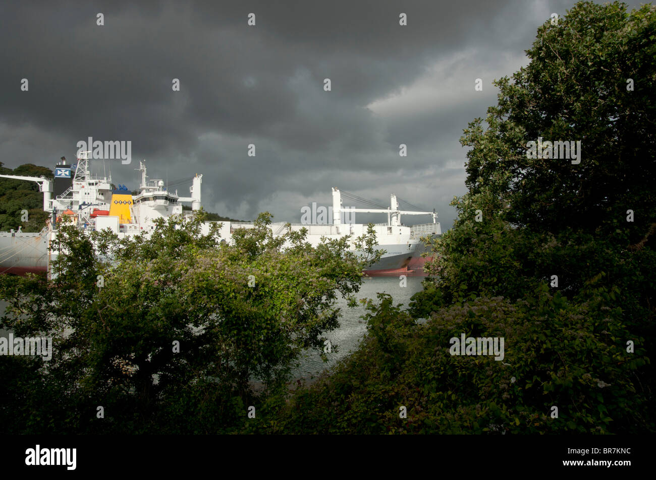 Schifffahrt auf dem Fluss Fal aufgelegt Stockfoto