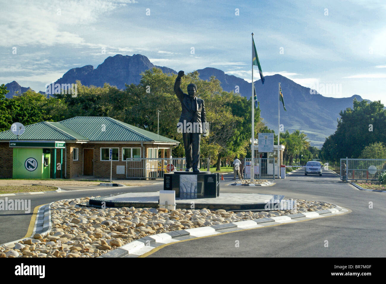Groot Drakenstein Gefängnis und Nelson Mandela Statue, Südafrika Stockfoto