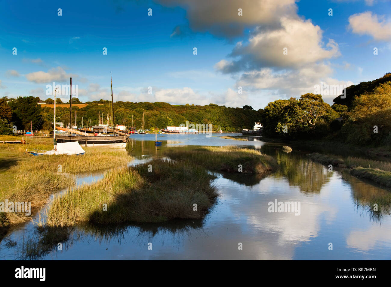 Gweek; Helford River bei Flut; Cornwall Stockfoto