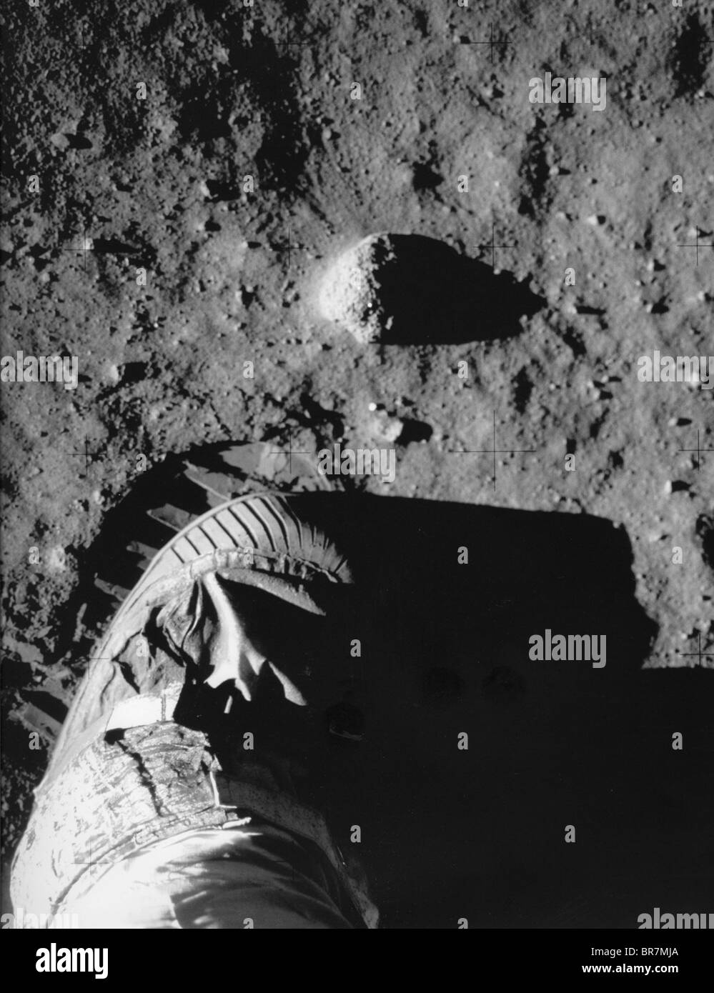 BUZZ ALDRIN Lunar-Modul-Pilot auf Apollo II Links dieser Fuß-Aufdruck auf dem Mond am 20. Juli 1969 Stockfoto