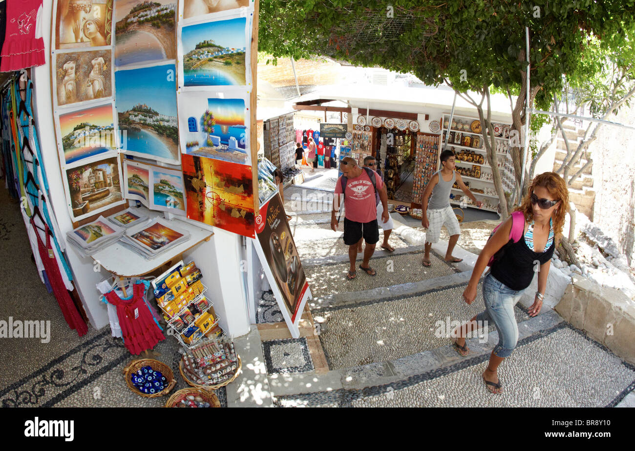 Einkaufen In Lindos Rhodos griechische Inseln Griechenland Hellas Tourist Stockfoto