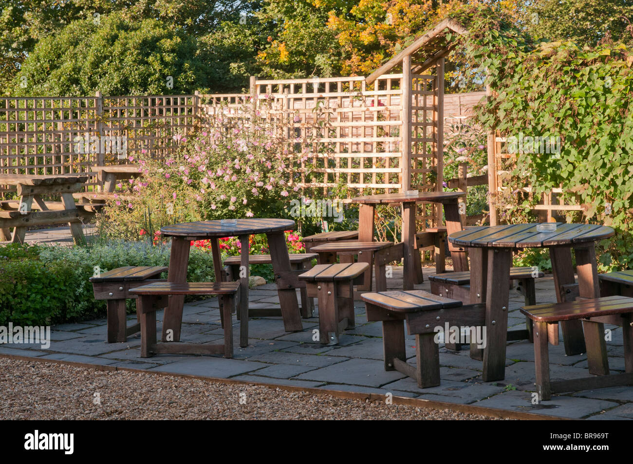 Roten Lyon Pub und Restaurant, Hurley, Berkshire, UK Stockfoto