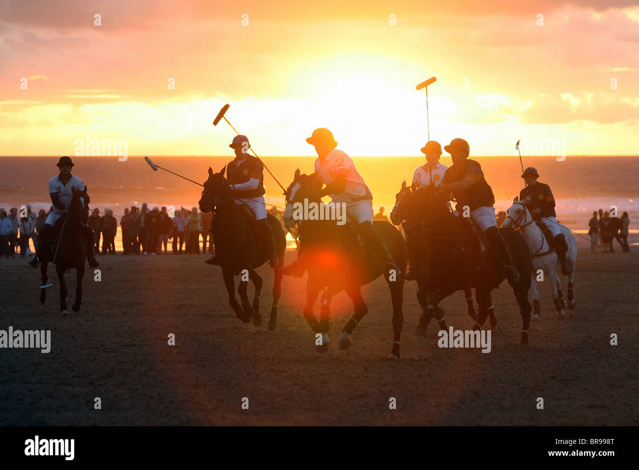 Veuve Clicquot - Polo am Strand, Watergate Bay, Cornwall. 16. September 2010. Stockfoto