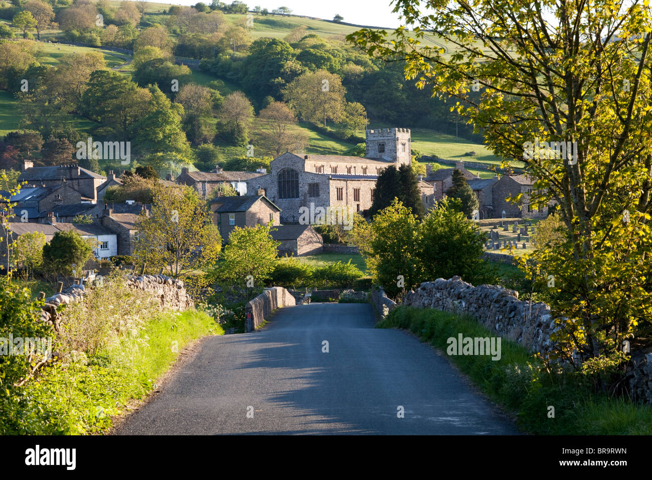 Abendlicht in Dentdale im Yorkshire Dales National Park im Dorf Dent, Cumbria UK Stockfoto