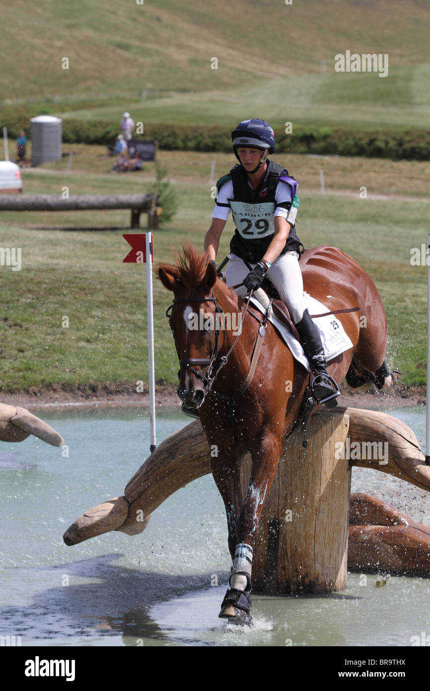 Sharon Hunt auf Kenny bei Barbury Castle Horse Trials 2010 Stockfoto