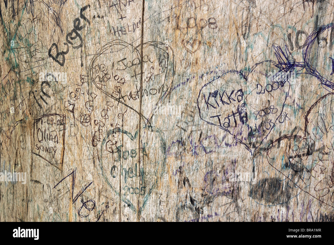 Liebe Herz auf Holz gezeichnet Stockfoto