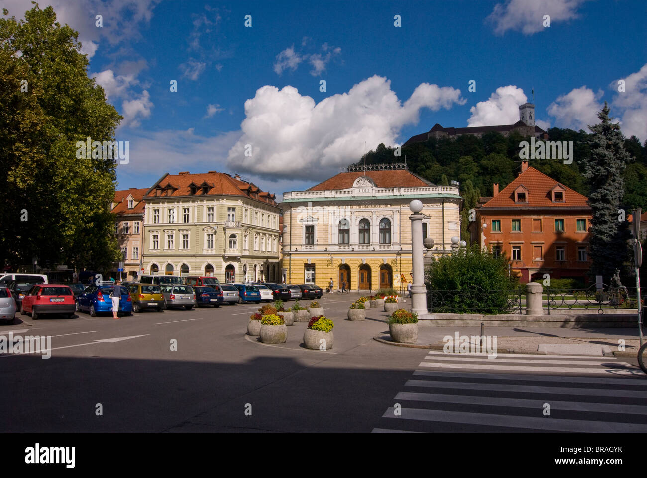 Zentrum von Lublijana mit der Burg im Hintergrund, Slowenien, Europa Stockfoto