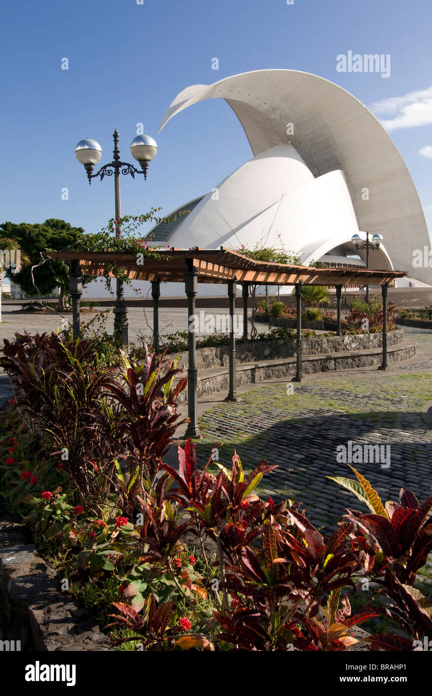 Die Oper von Santa Cruz de Tenerife (Auditorio de Tenerife) von Santiago Calatrava, Santa Cruz, Teneriffa, Kanarische Inseln, Spanien Stockfoto