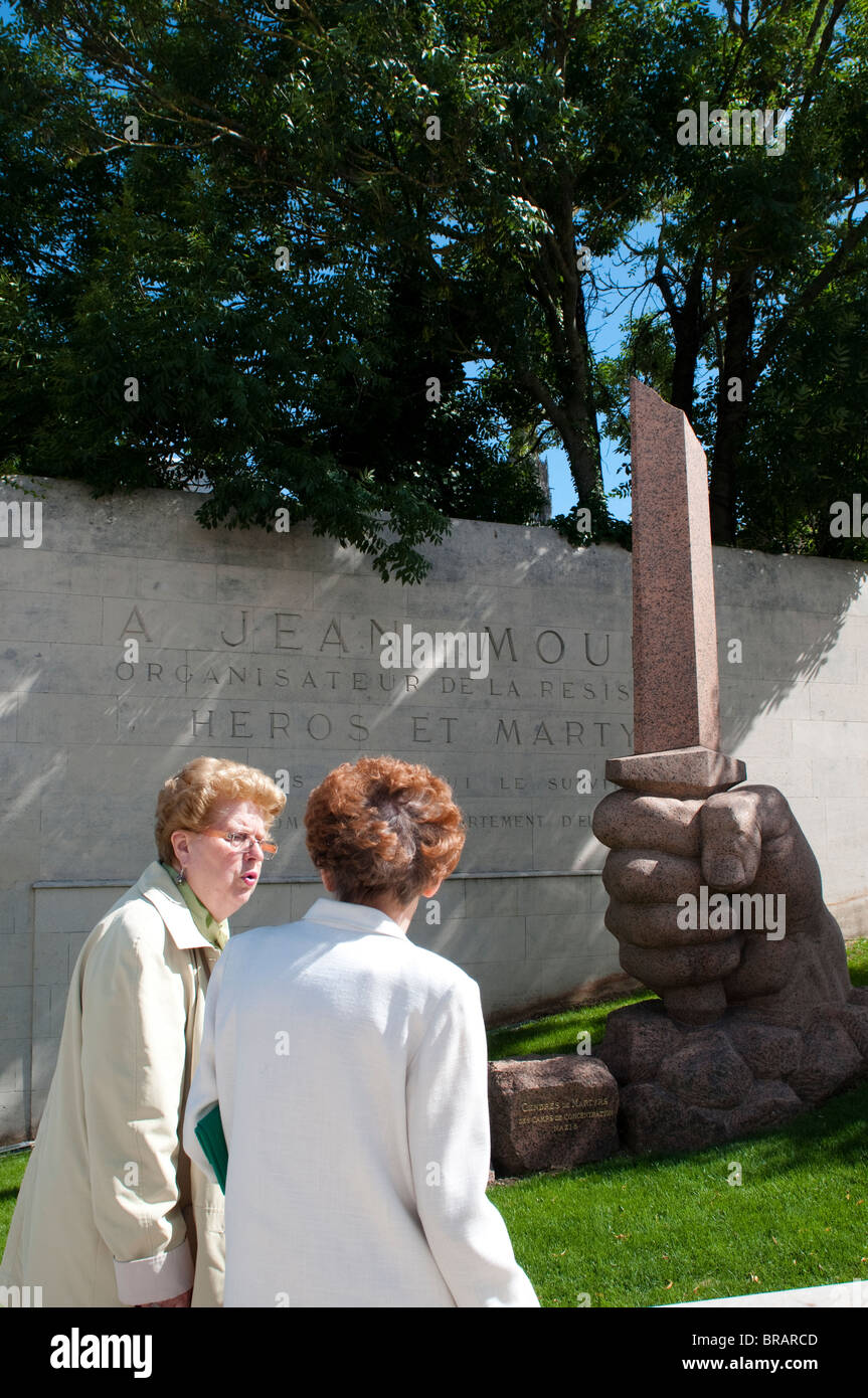 Jean Moulin Gedenk-Skulptur, Chartres, Frankreich Stockfoto