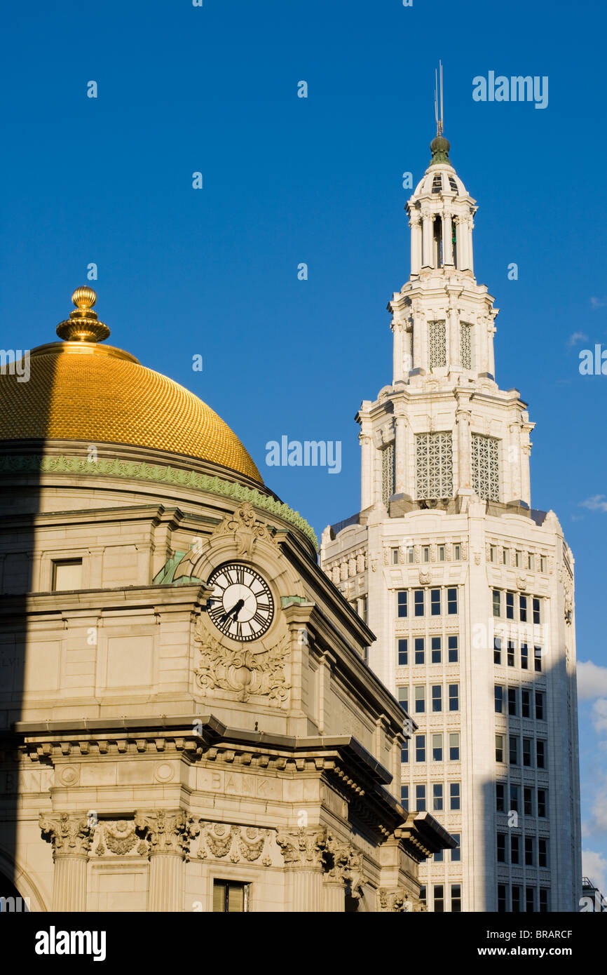 Buffalo-Sparkasse und General Electric Tower, Buffalo, New York Stockfoto
