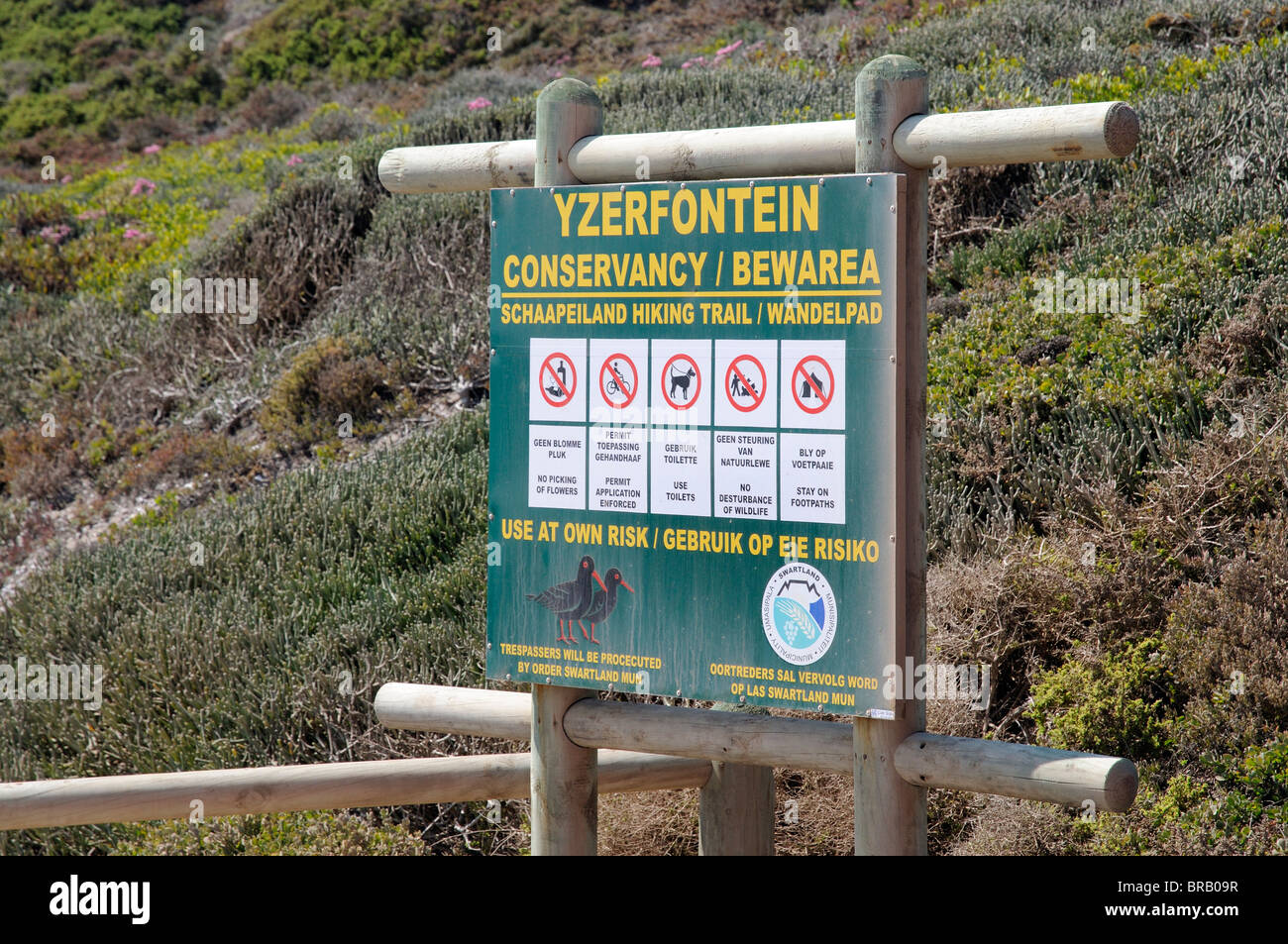 Conservancy Wandern Wanderweg Informationstafel in Yzerfontein ein beliebter Badeort an der Westküste Südafrikas Stockfoto