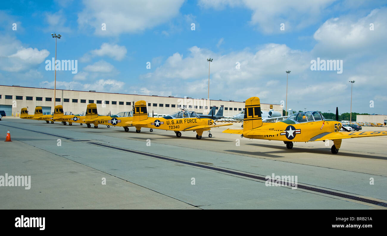 Lima-Lima Flug Team mit sechs Flugzeugen, das Team entwickelte eine Reihe von Bildung Kunstflug Manöver, die zeigen, Stockfoto