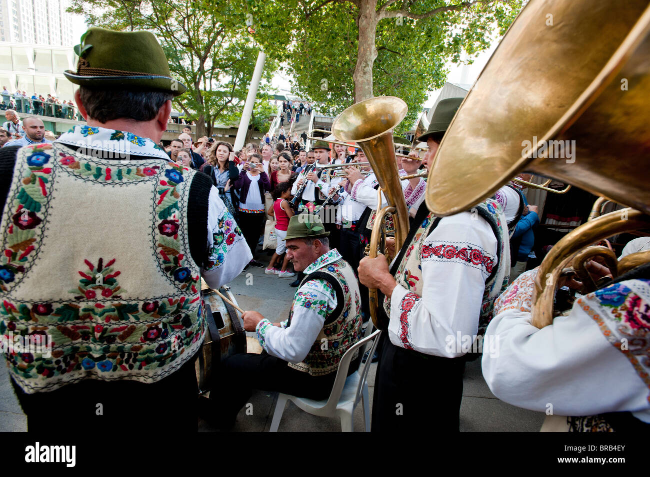Blaskapelle aus Rumänien während Thames River Festival am Southbank, London, Vereinigtes Königreich Stockfoto