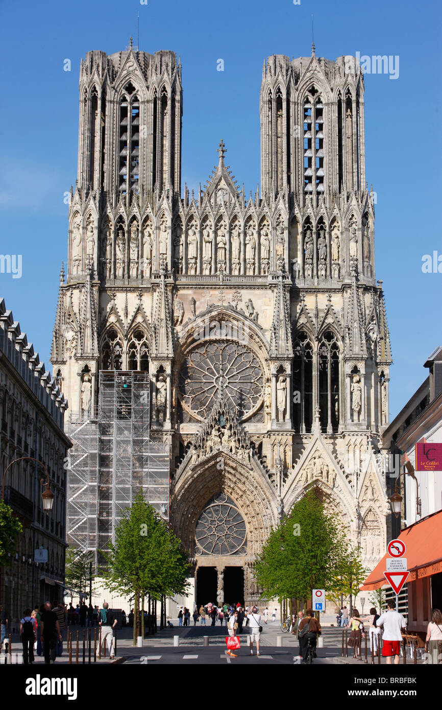 Westfassade, die Kathedrale von Reims, UNESCO ...
