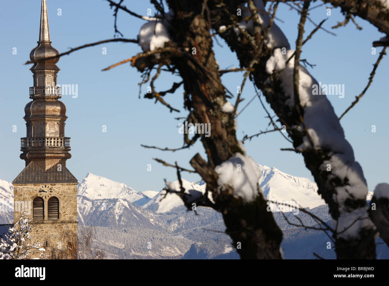 Combloux Kirchturm Combloux, Haute Savoie, Frankreich Stockfoto