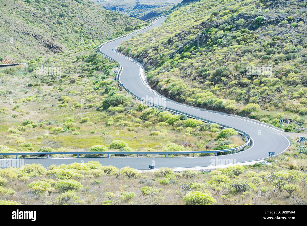 Kurvenreiche Straße, Gran Canaria, Kanarische Inseln, Spanien, Atlantik Stockfoto
