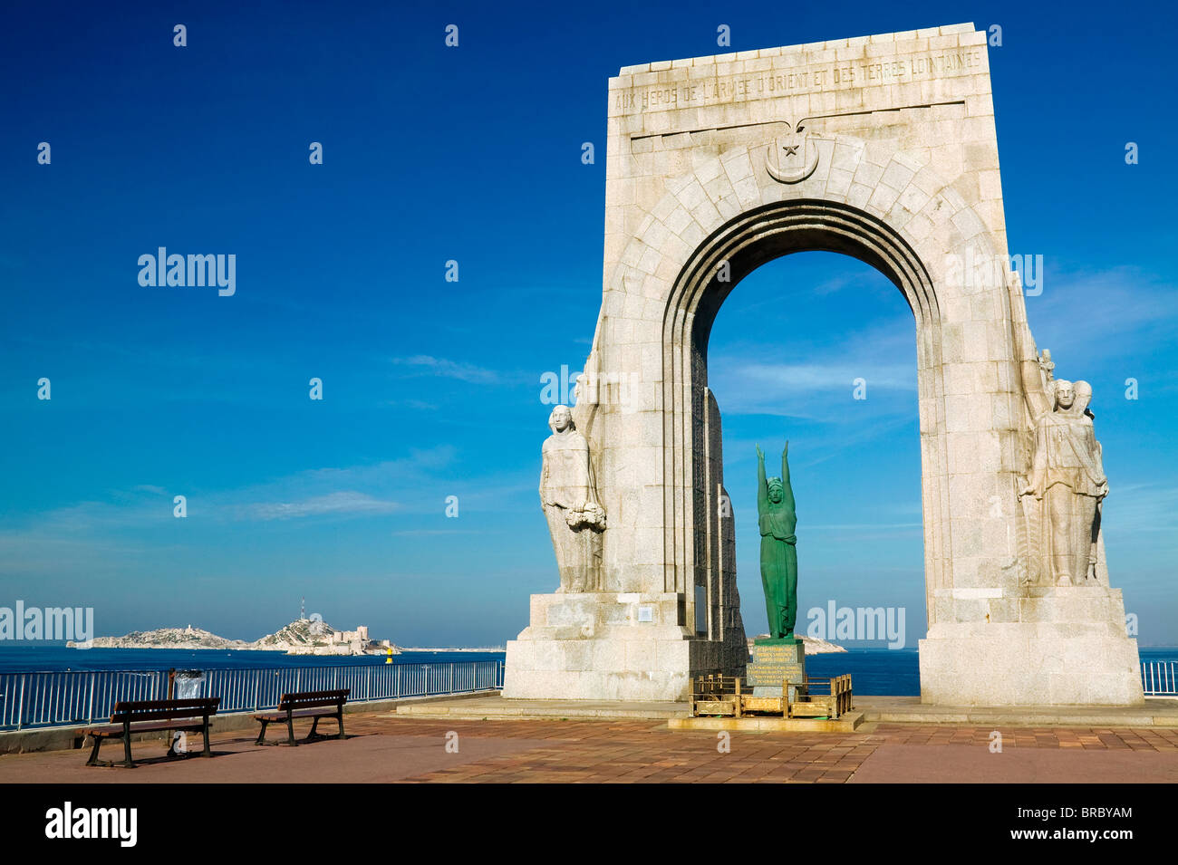 KRIEG-DENKMAL, LA CORNICHE, PRESISENT KENEDY AVENUE, MARSEILLE, FRANKREICH Stockfoto