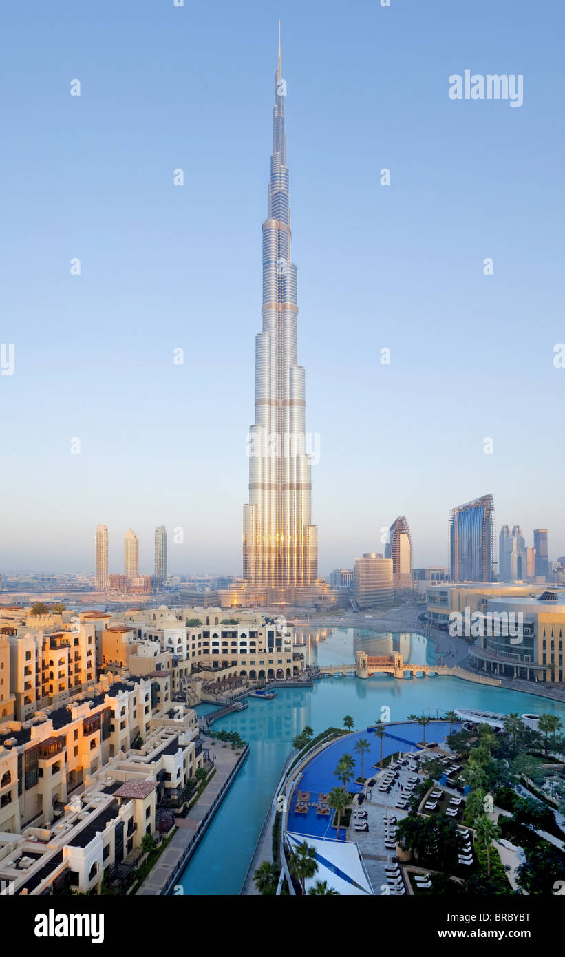 Das Burj Khalifa, abgeschlossen im Jahr 2010 die höchsten künstlichen Bauwerk der Welt, Dubai, Vereinigte Arabische Emirate Stockfoto