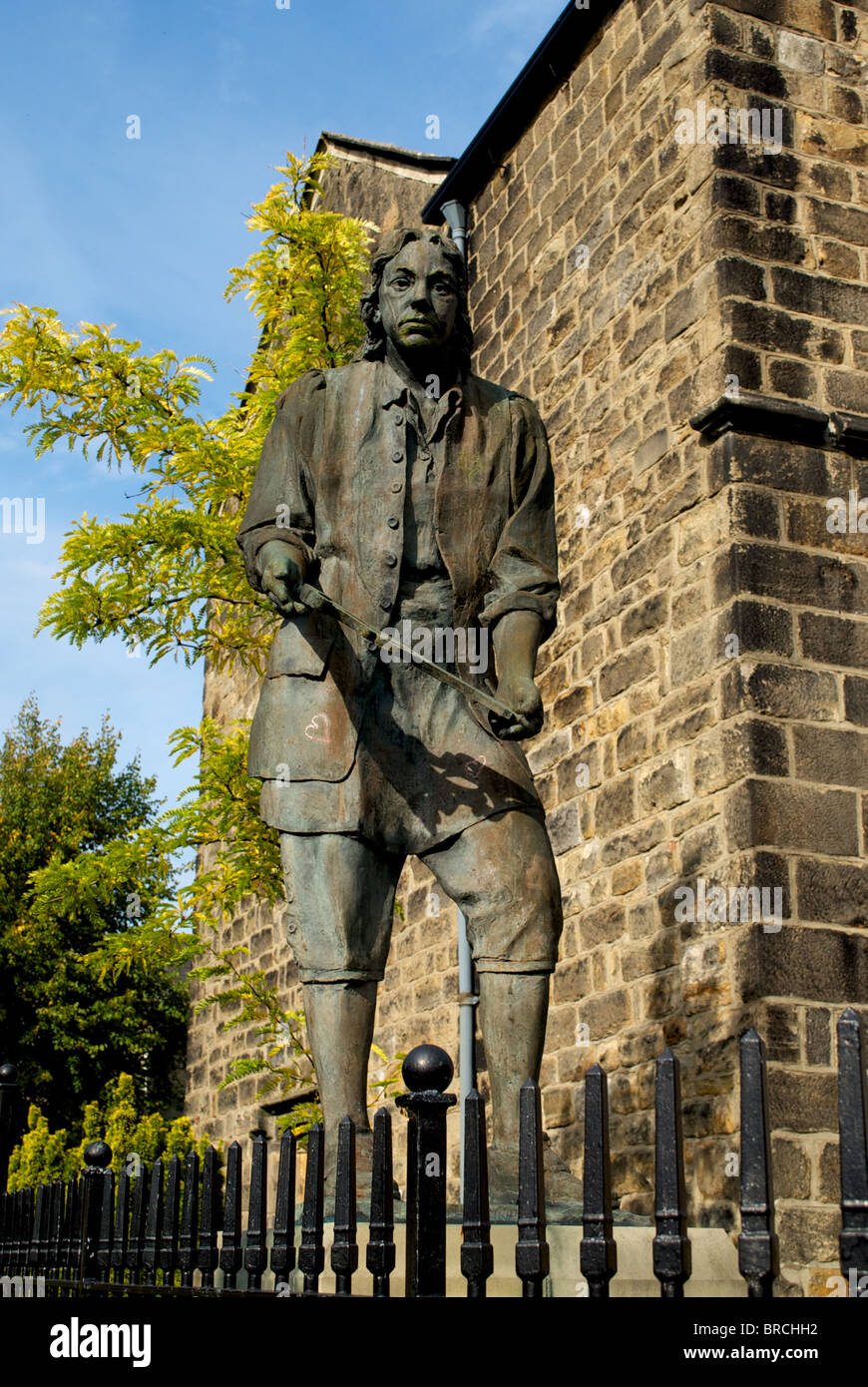 Die Statue von Thomas Chippendale errichtet nahe seinem Geburtshaus in Otley Leeds West Yorkshire UK Stockfoto