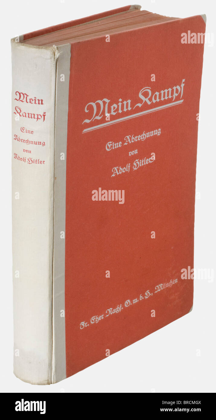 Adolf Hitler - Anton Heigl, Blutordensträger, eine erste Ausgabe von 'Mein Kampf - Eine Abfertigung' (Mein Kampf - eine Buchhaltung) mit einer Widmung für 1926 Band 1, 1925. Rote Binde mit weißem Leinenrücken. Eine Widmung, die von Hitler in Tinte auf dem Fliegenblatt geschrieben wurde: "Herrn Anton Heigel, dem treuen Parteigenossen - Adolf Hitler - München den 13. Januar. 1926' (An Anton Heigel, EINEN treuen Parteikameraden - Adolf Hitler - München 13. Januar 1926). Außerdem die Briefmarke des Empfängers "Anton Heigl der Mass-Schneider für Damen und Herren - München, Regerstr. 5. U. 9.' (Anton Heigl, Stockfoto